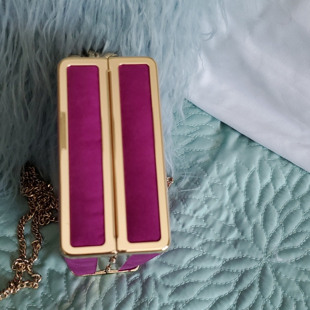 PINEAPPLE CLUTCH/SHOULDER PURSE - Picture 8 of 14